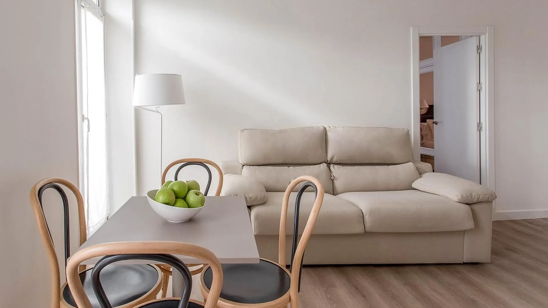 Sercotel Hotel Europa Сан-Себастьян 3*,  Испания